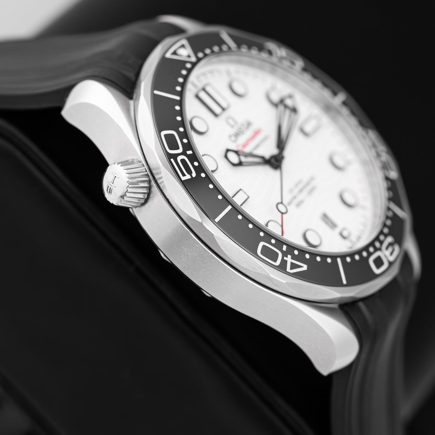 Seamaster 210.32.42.20.04.001