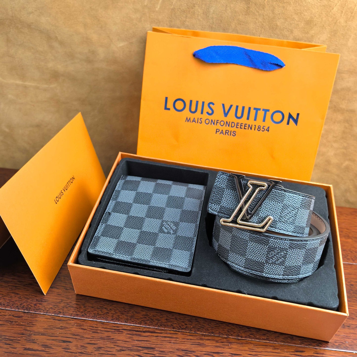 2025 L Home Classic Double Buckle Black Grid Belt + Wallet Set