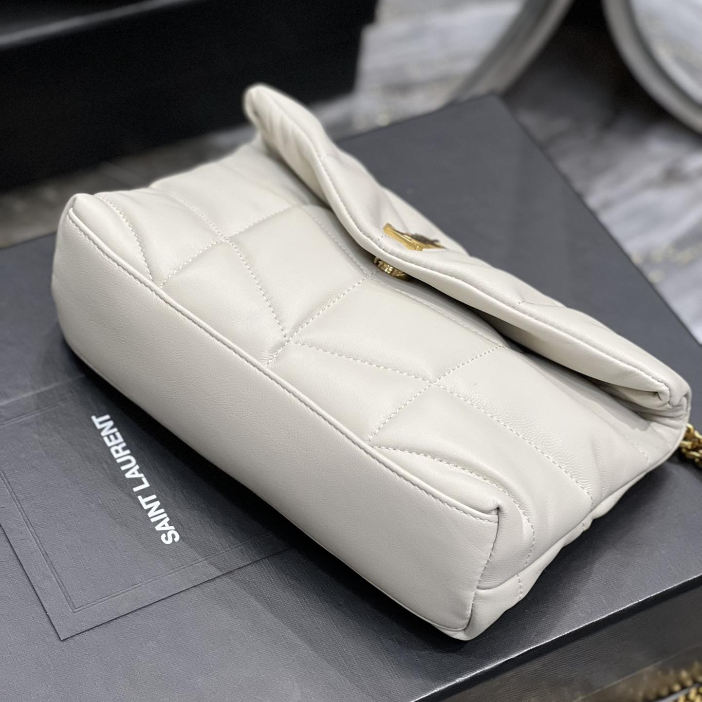 2025 Bag Classic Envelope Bag W3929