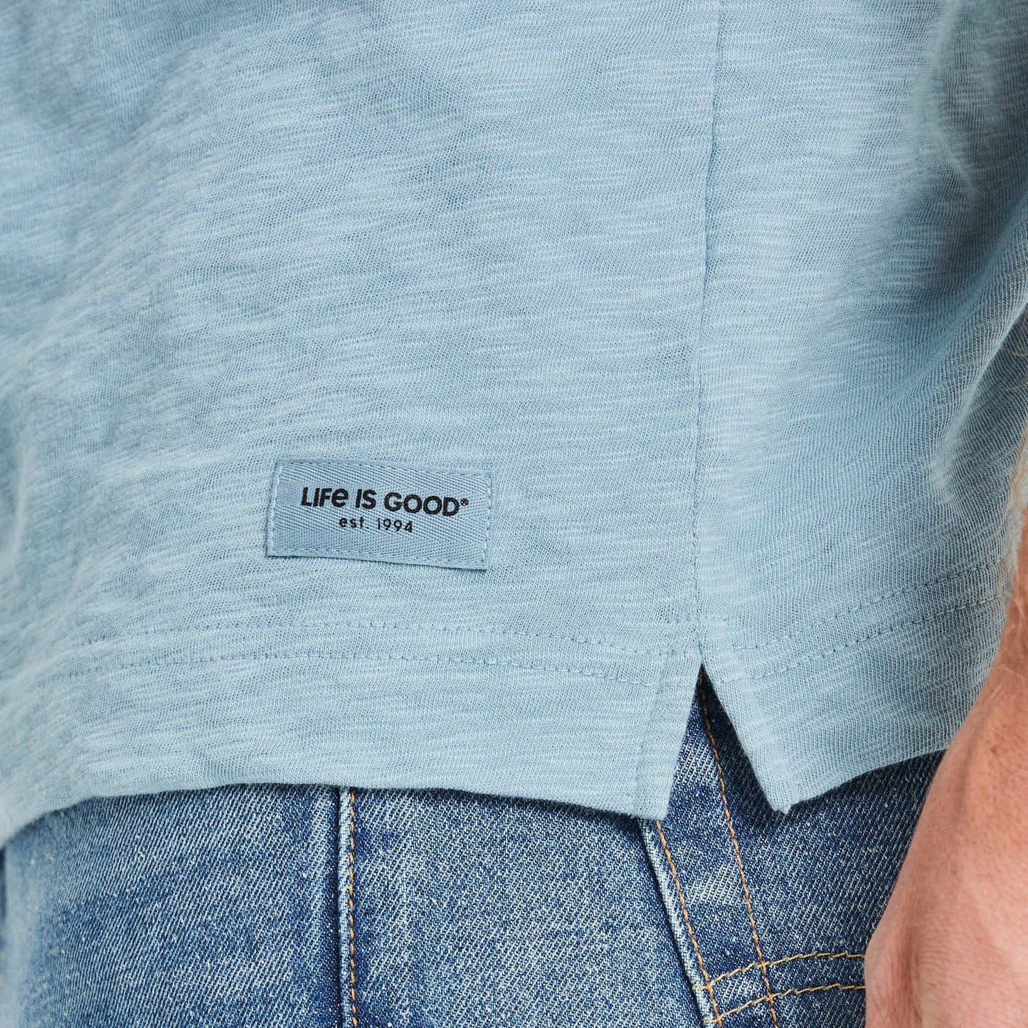 Men's Solid Slub Slim Fit Pocket Tee