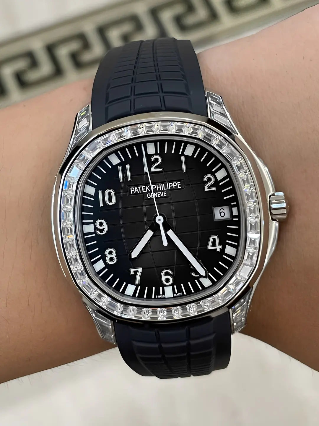CLASSIC Aquanaut 5167 300G 010 Black & Green & Brown 40mm