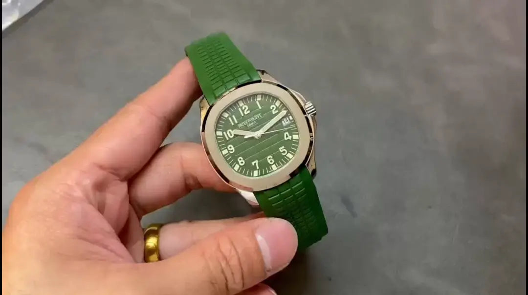 Replica CLASSIC Aquanaut 5168G 010 40mm Mens Watch