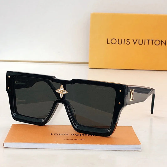 2025 Square frame sunglasses with metal floral decoration