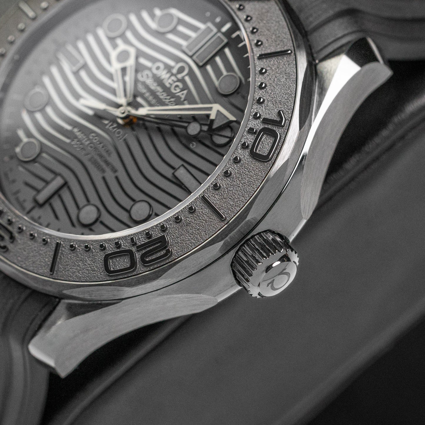 Seamaster 210.92.44.20.01.003