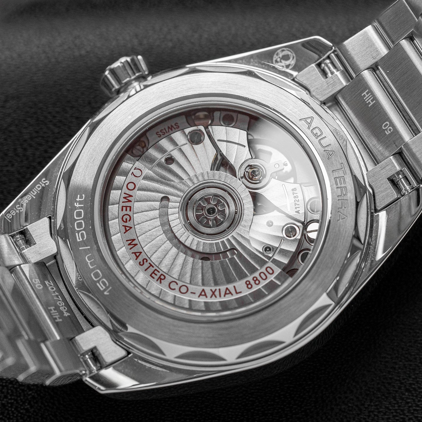 Seamaster 220.10.38.20.12.001