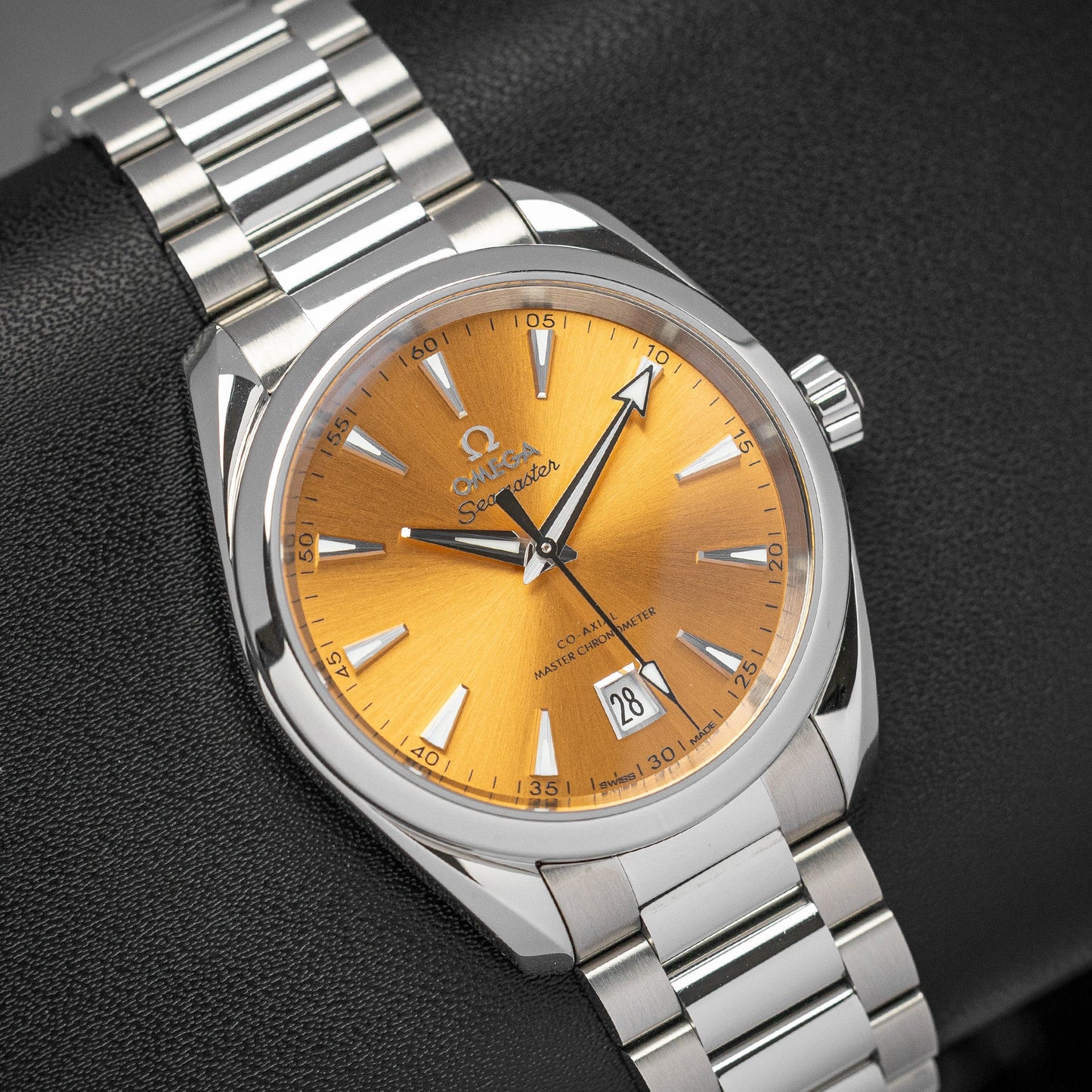 Seamaster 220.10.38.20.12.001