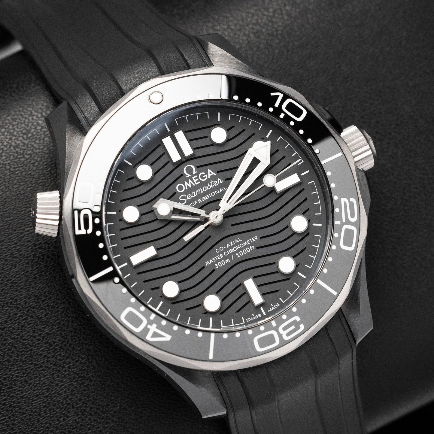 Seamaster Diver 300M 210.92.44.20.01.001