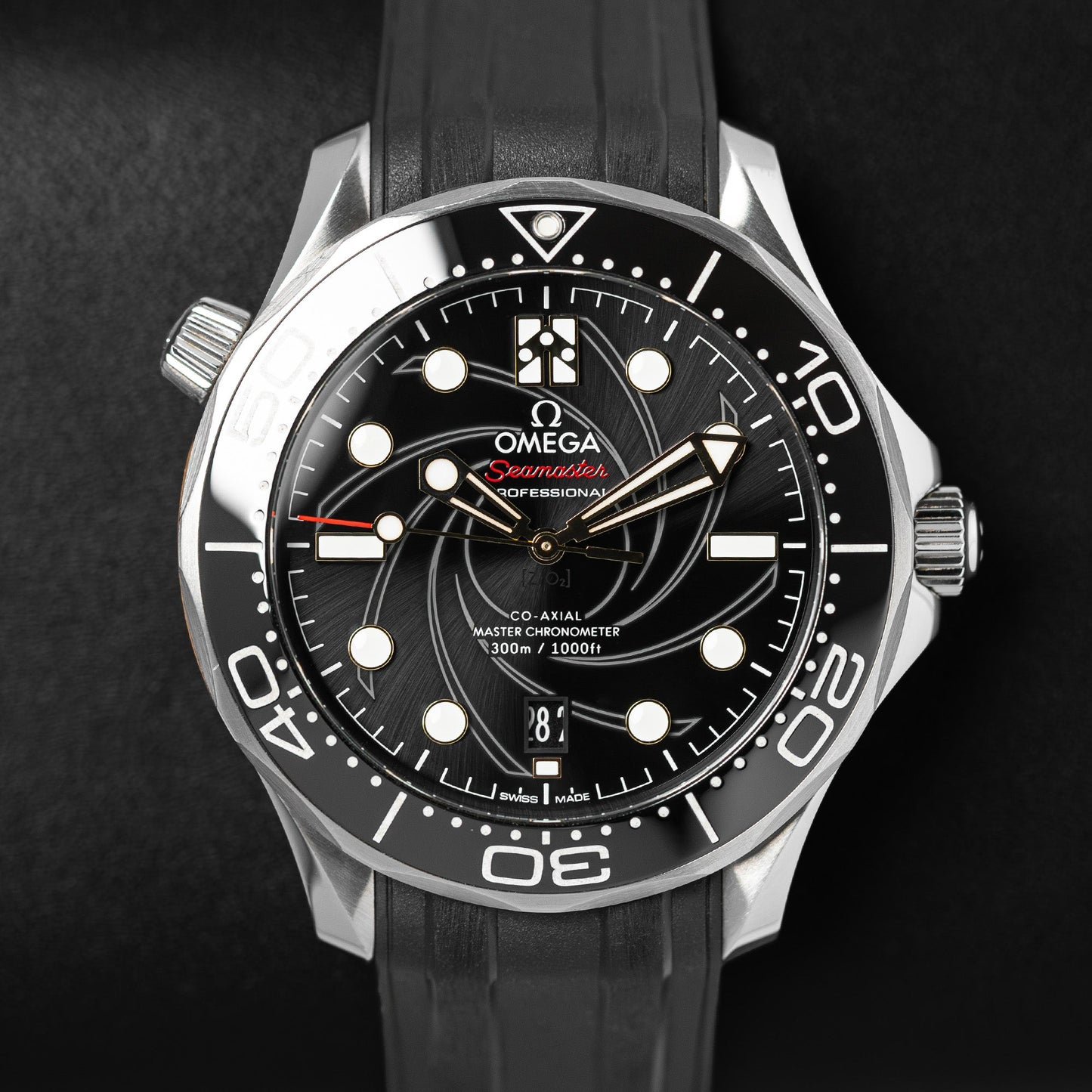 Seamaster James Bond 210.22.42.20.01.004