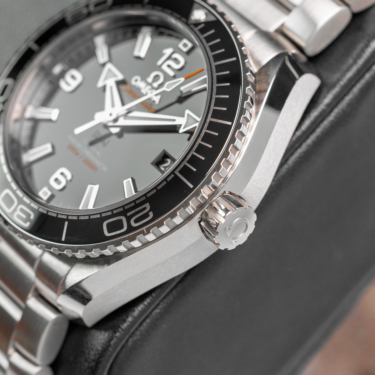 Seamaster Planet Ocean 21530402001001